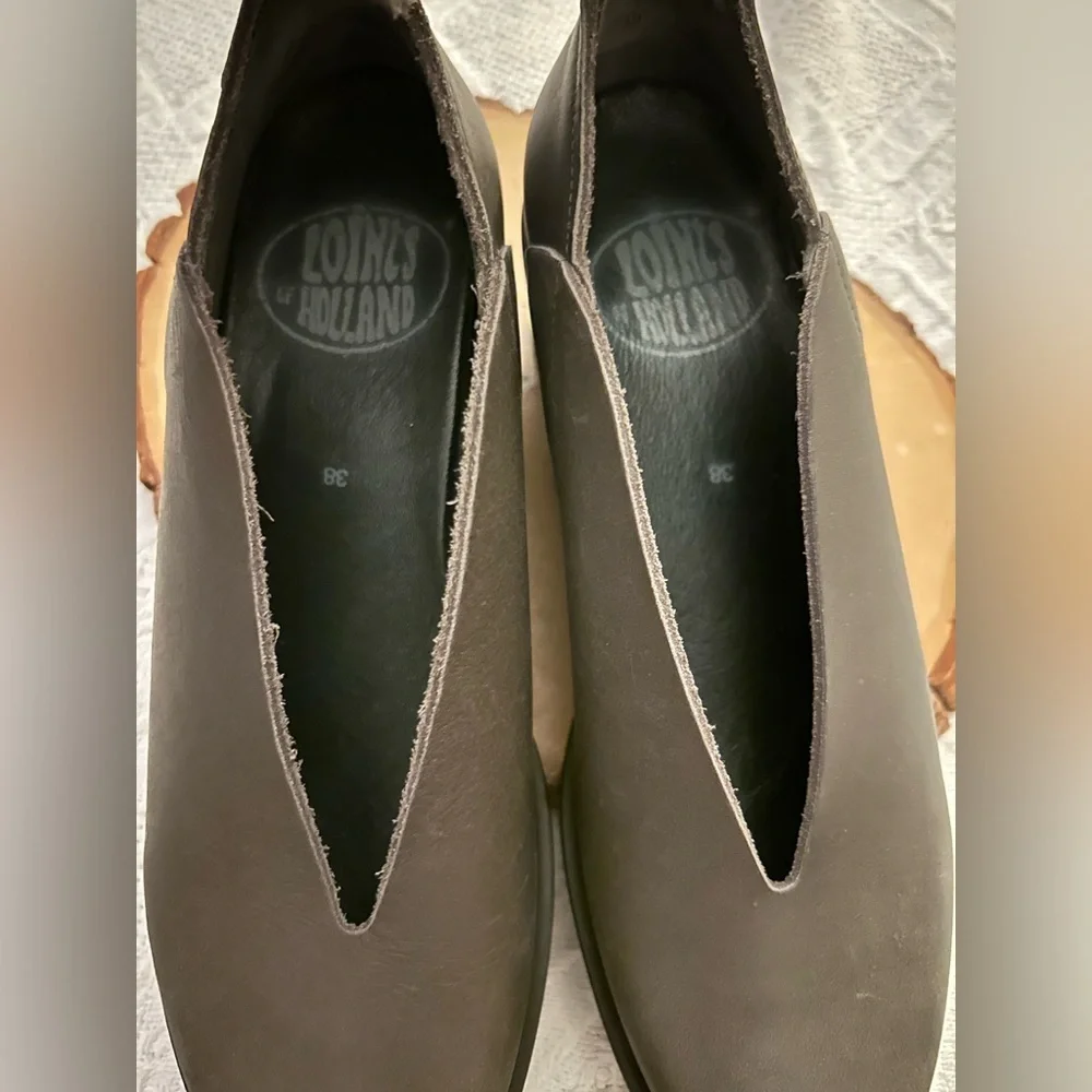 LOINTS of HOLLAND Selena Gray Leather Ankle Strap Wedge Heel Shoes Sz 38